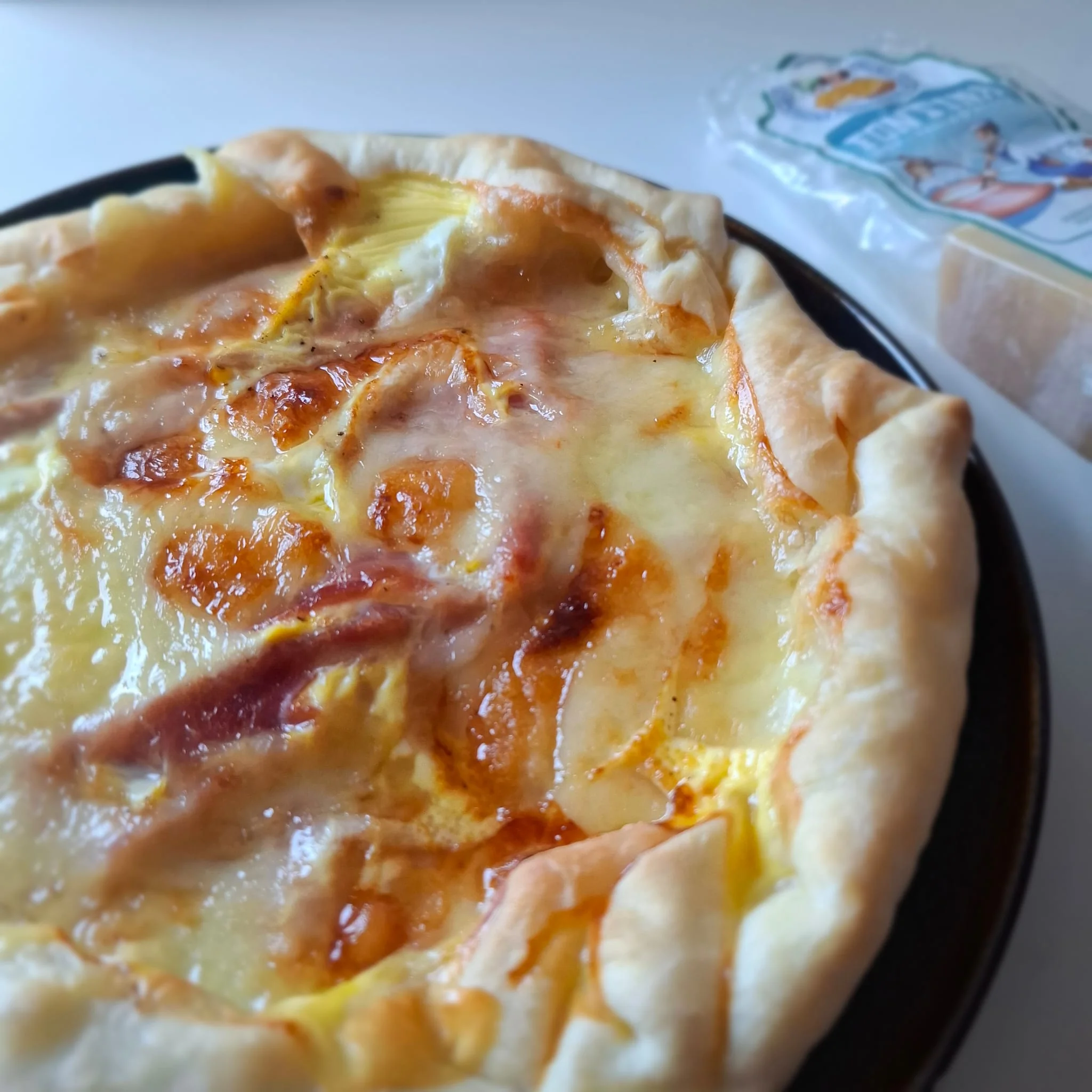 Torta salata fontina e prosciutto cotto