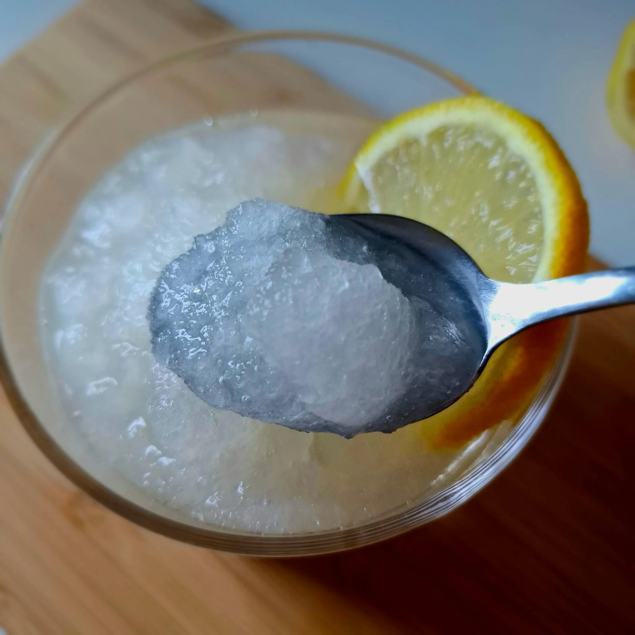 Granita al limone senza gelatiera